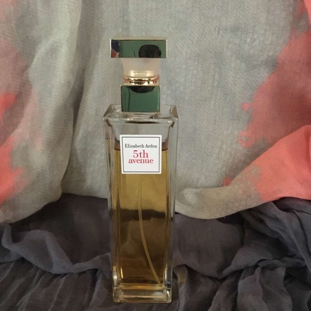 Elizabeth Arden 5th Avenue - 4.2 oz